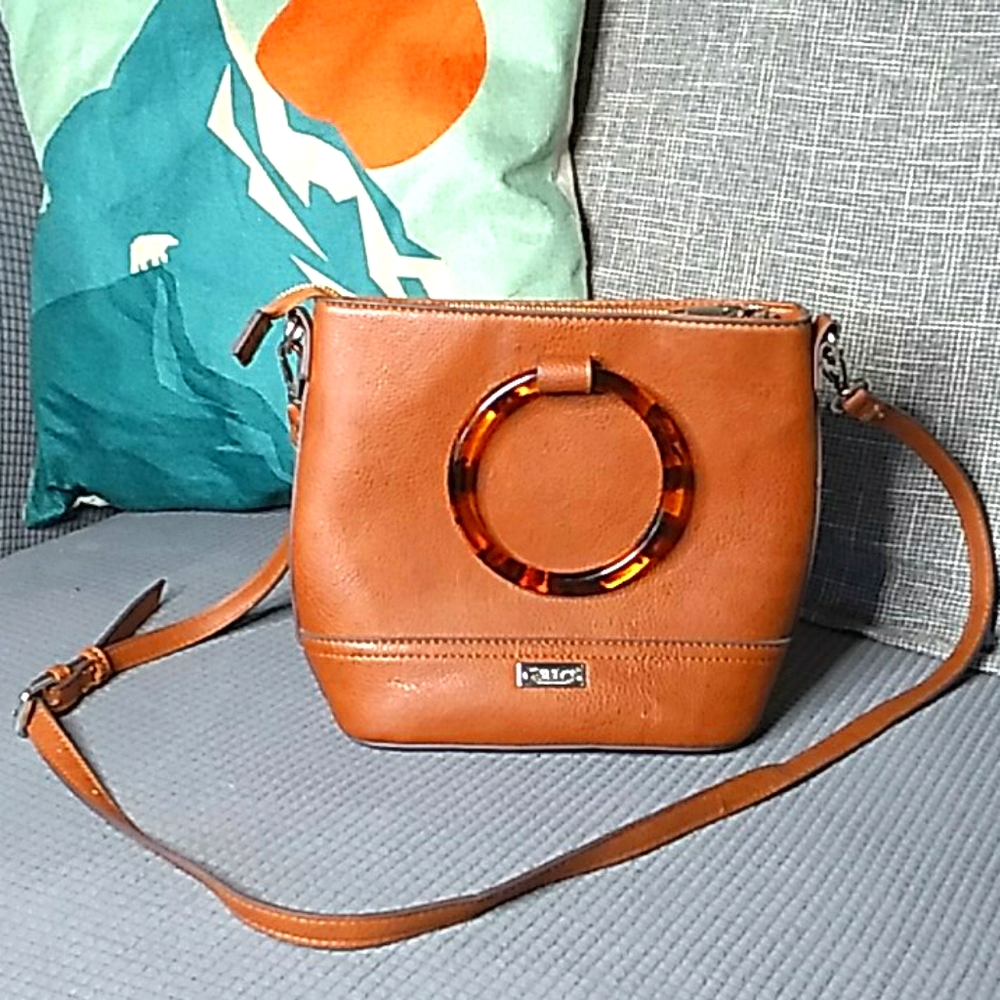 Carlos Santana brown  purse with "tortoise" round handles and crossbody strap